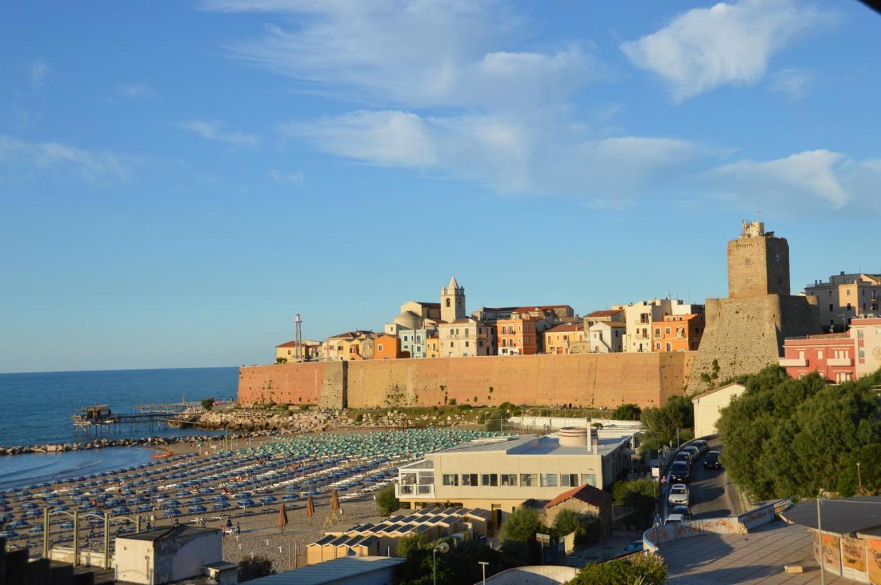 Apartmán Le Volte Nel Borgo Termoli Exteriér fotografie