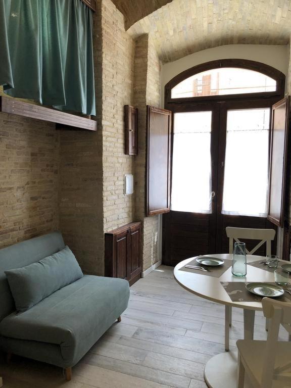 Apartmán Le Volte Nel Borgo Termoli Exteriér fotografie
